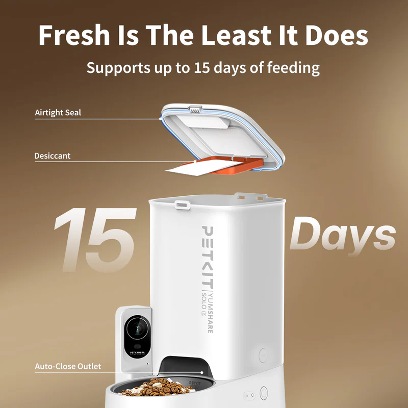 PETKIT YumShare Solo 2 Camera airtight food storage system with moisture control, sealed lid, and 15-day feeding capacity.